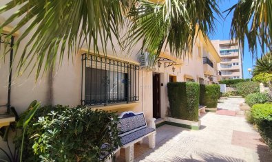 Bestaande bouw - Herenhuis -
Orihuela Costa - La Zenia