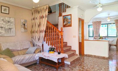 Bestaande bouw - Herenhuis -
Orihuela Costa - La Zenia