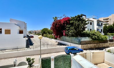 Bestaande bouw - Herenhuis -
Orihuela Costa - La Zenia