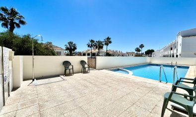 Bestaande bouw - Herenhuis -
Orihuela Costa - La Zenia