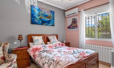 Resale - Finca -
Catral