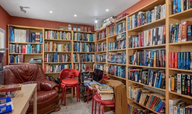 Resale - Finca -
Catral