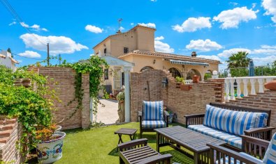 Resale - Finca -
Catral