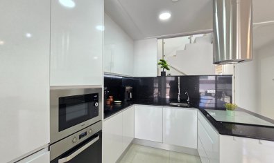 Bestaande bouw - Villa -
Ciudad Quesada - Doña Pepa *