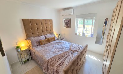 Bestaande bouw - Villa -
Crevillent