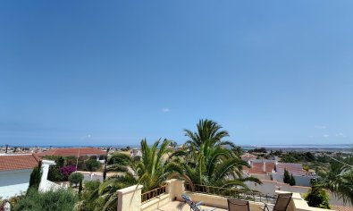 Detached villa in Ciudad Quesada with private pool and ocean view