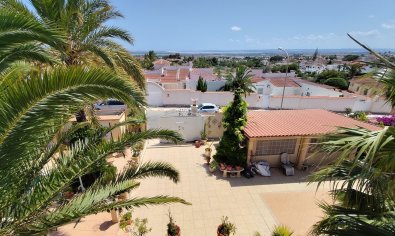 Detached villa in Ciudad Quesada with private pool and ocean view