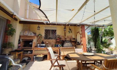 Detached villa in Ciudad Quesada with private pool and ocean view