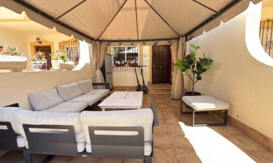 Reventa - Adosado -
Orihuela Costa - La Zenia