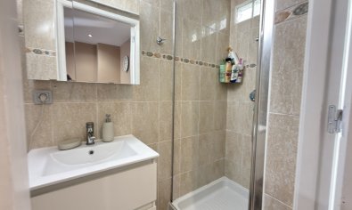 Reventa - Adosado -
Orihuela Costa - La Zenia