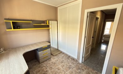 Reventa - Adosado -
Orihuela Costa - La Zenia