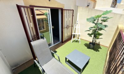 Reventa - Adosado -
Orihuela Costa - La Zenia