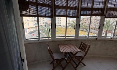 Reventa - Estudio -
Torrevieja - Playa de Los Locos-Curva del Palangre