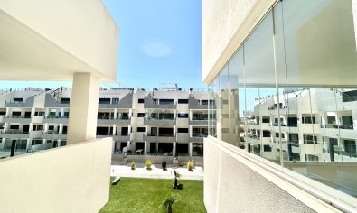 Resale - Apartment -
Orihuela Costa - Los Dolses