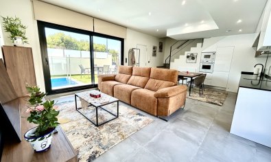 Reventa - Villa -
Villamartín - Villamartin