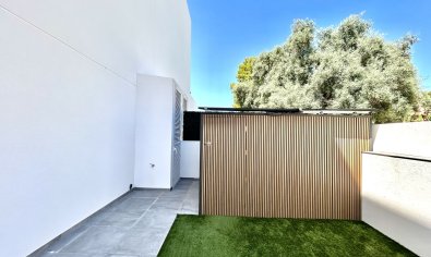 Reventa - Villa -
Villamartín - Villamartin