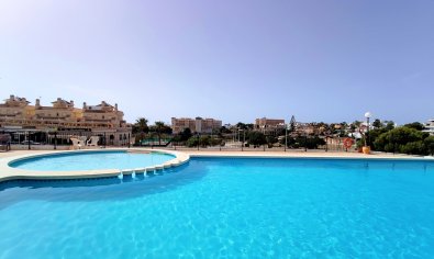 Resale - Apartment -
Orihuela Costa - La Zenia