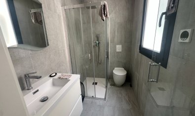 Reventa - Villa -
San Miguel de Salinas - San Miguel Salinas