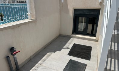 Reventa - Villa -
San Miguel de Salinas - San Miguel Salinas