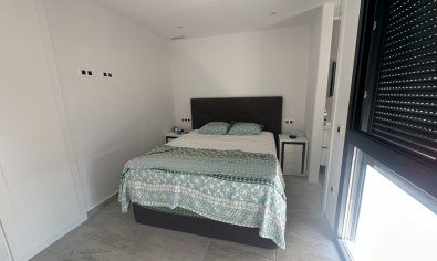 Reventa - Villa -
San Miguel de Salinas - San Miguel Salinas