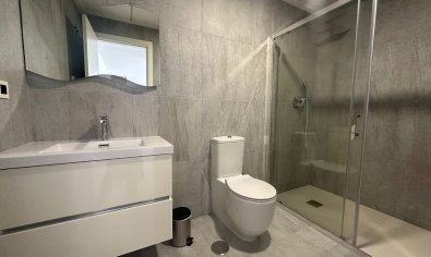Reventa - Villa -
San Miguel de Salinas - San Miguel Salinas