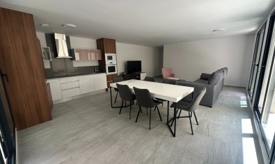 Reventa - Villa -
San Miguel de Salinas - San Miguel Salinas