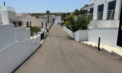 Reventa - Villa -
San Miguel de Salinas - San Miguel Salinas