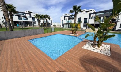 Modern gelijkvloers appartement in Punta Prima, Torrevieja