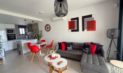 Modern gelijkvloers appartement in Punta Prima, Torrevieja