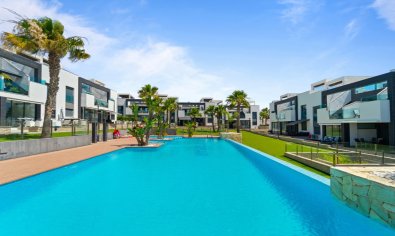 Modern gelijkvloers appartement in Punta Prima, Torrevieja