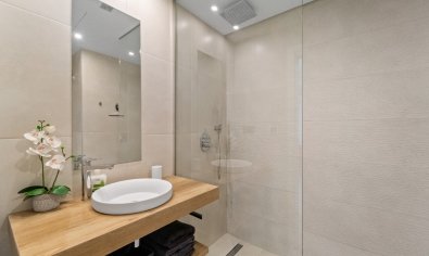 Modern gelijkvloers appartement in Punta Prima, Torrevieja
