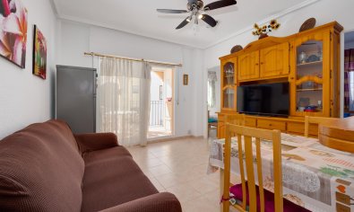 Reventa - Bungalow -
Torrevieja - playa de los naufragos