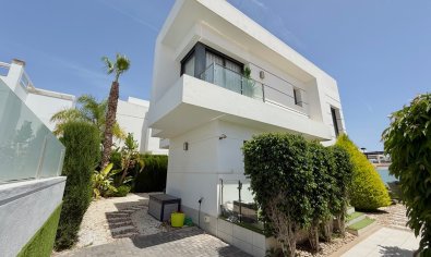 Reventa - Villa -
Ciudad Quesada