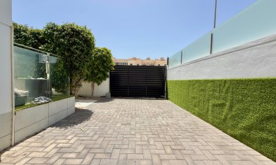 Reventa - Villa -
Ciudad Quesada