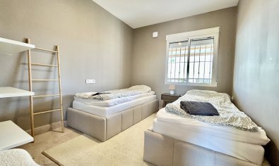Bestaande bouw - Villa -
Orihuela Costa - La Zenia