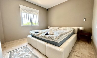 Bestaande bouw - Villa -
Orihuela Costa - La Zenia