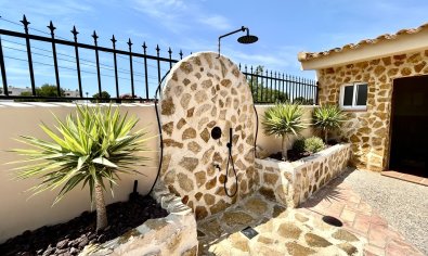 Bestaande bouw - Villa -
Orihuela Costa - La Zenia