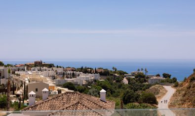 Nieuwbouw Woningen - Villa -
Mijas