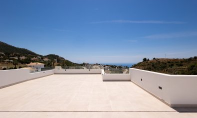 Nieuwbouw Woningen - Villa -
Mijas