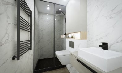 Obra nueva - Apartamento / piso -
Torrevieja