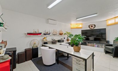 Vrijstaande villa in Benimar Rojales met privézwembad