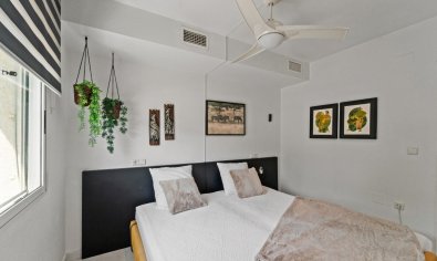 Vrijstaande villa in Benimar Rojales met privézwembad