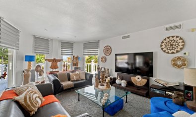 Vrijstaande villa in Benimar Rojales met privézwembad