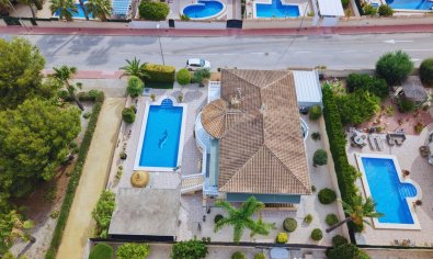 Vrijstaande villa in Benimar Rojales met privézwembad