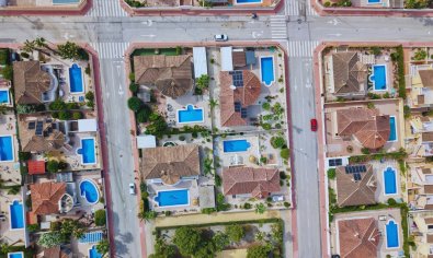 Vrijstaande villa in Benimar Rojales met privézwembad