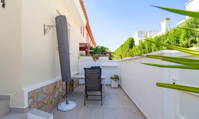 Reventa - Adosado -
Ciudad Quesada - Doña Pepa
