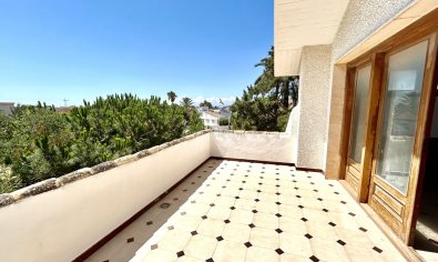 Resale - Villa -
Santiago de la Ribera - Santiago De La Ribera