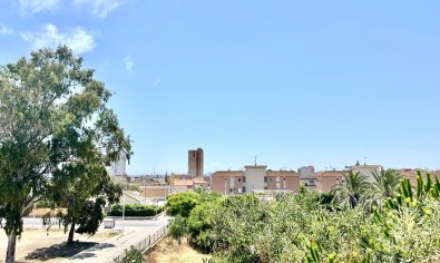 Resale - Villa -
Santiago de la Ribera - Santiago De La Ribera