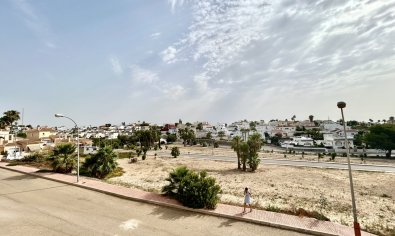 Bestaande bouw - Villa -
Villamartín - Villamartin