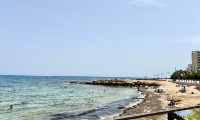 Reventa - Apartamento / piso -
Torrevieja - Punta Prima